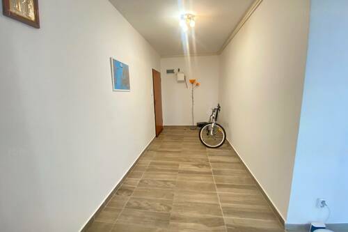 Apartament 3 Camere | Parcare | Piscina și Parc Privat