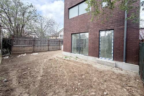 Asa Individuala Deosibita P+1+M. 4 Cam. Util 140mp. Teren 15