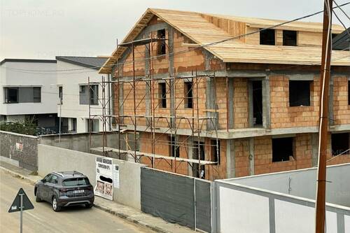 Complex Nou 4 Case P+1+M.5 Cam.Util 175mp.Teren 253mp