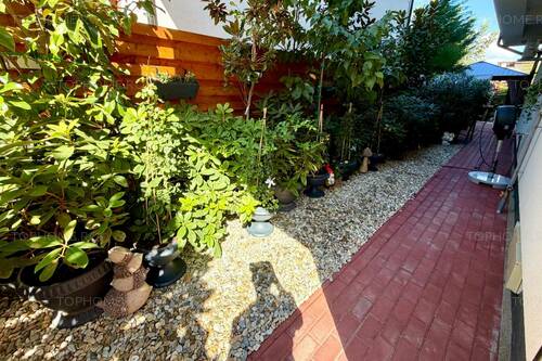 Casa Deosebita. 5 Cam. 4 Bai. Terasa Inchisa, Zona Buna.