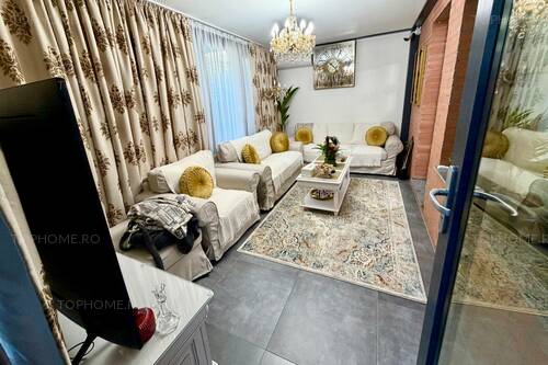 Casa Deosebita. 5 Cam. 4 Bai. Terasa Inchisa, Zona Buna.