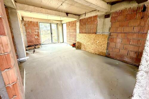 Casa Deosebita Cu 2Eaje . Pozitie Buna, Sector 3.