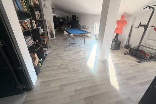 Casa Deosebita P+1+M Situata La Doar 500m Fata De Metrou