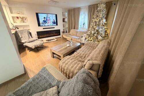 Casa Deosebita P+1+M Situata La Doar 500m Fata De Metrou