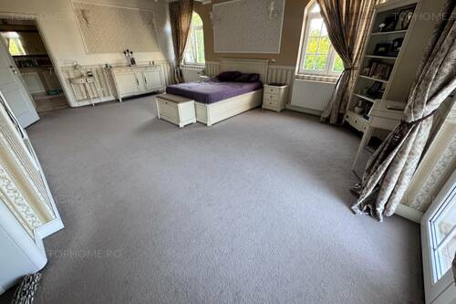 Casa Deosebita Sector 4 P+1+M. 6 Cam.Util 418mp. Teren 1638m