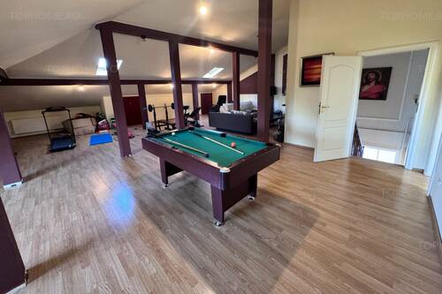 Casa Deosebita Sector 4 P+1+M. 6 Cam.Util 418mp. Teren 1638m