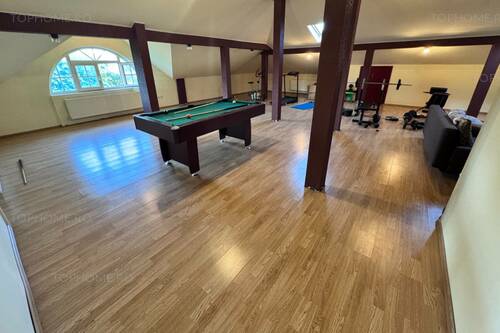 Casa Deosebita Sector 4 P+1+M. 6 Cam.Util 418mp. Teren 1638m