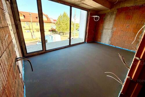 Casa Deosebita Situata Stradal La 350m Fata De Sos. Oltenite