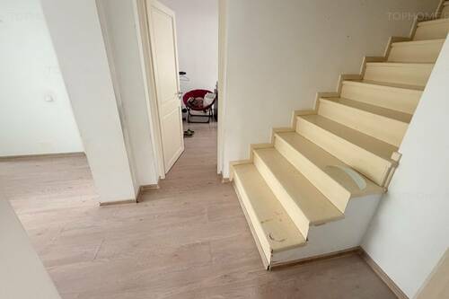 Imobil P+1+Pod 152 Mp Utili. Drumul Fermei. Pretabil Afecere