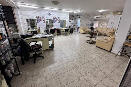 Imobil Pretabil Locuinta Si Afacere. Pozitie Stradala.