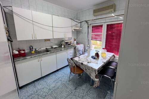 Imobil Pretabil Locuinta Si Afacere. Pozitie Stradala.