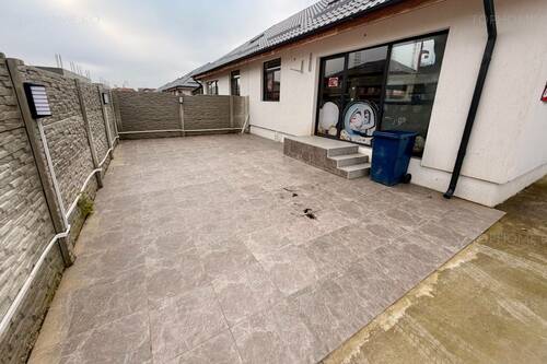 Imobil Pretabil Magazin Sau Restaurant Cu Terasa