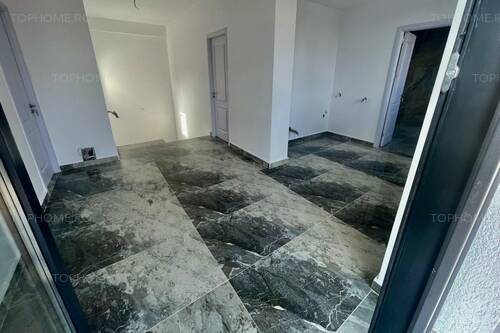 Casa Individuala 5 Cam. Teren 220mp. 600m Fata De Metrou