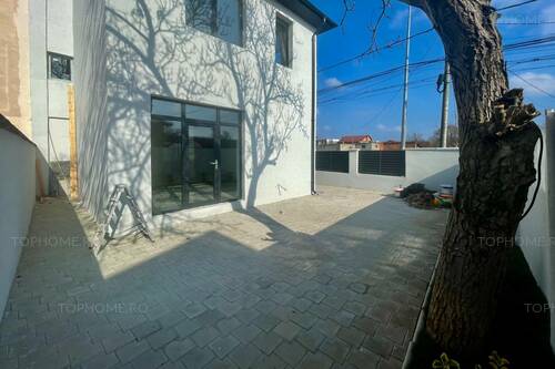 Casa Individuala 5 Cam. Teren 220mp. 600m Fata De Metrou