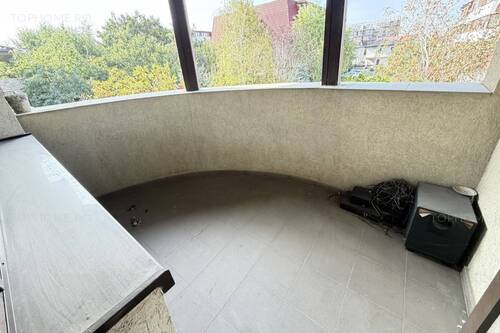 Casa Individuala Cu O Arhitectura Deosebita Zona Buna