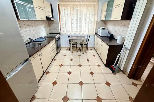 Casa Individuala In Zona Exclusivista. 5 Cam. Teren 500 Mp