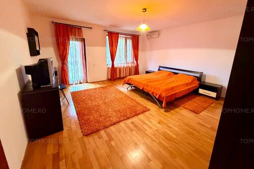 Casa Individuala In Zona Exclusivista. 5 Cam. Teren 500 Mp