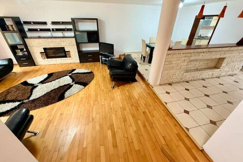 Casa Individuala In Zona Exclusivista. 5 Cam. Teren 500 Mp