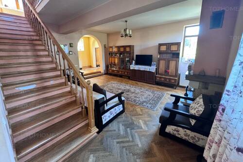 Casa Individuala P+1+M Amplasata Pe Un Teren De 1200 Mp.