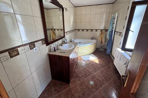 Casa Individuala P+1+M Amplasata Pe Un Teren De 1612 Mp.