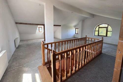 Casa Individuala P+1+M Amplasata Pe Un Teren De 1612 Mp.