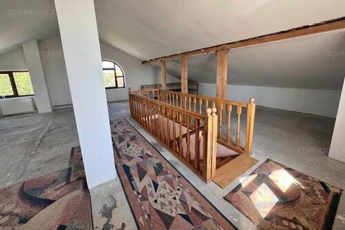 Casa Individuala P+1+M Amplasata Pe Un Teren De 1612 Mp.