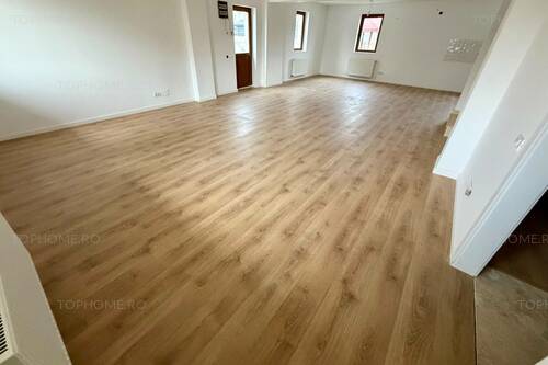 Casa Individuala P+1+Pod. 4 Cam. Teren 585 Mp