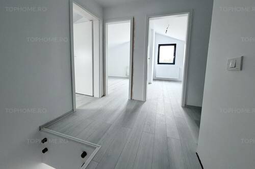 Casa La Cheie P+1+M. 7 Camere. Pozitie Stradala