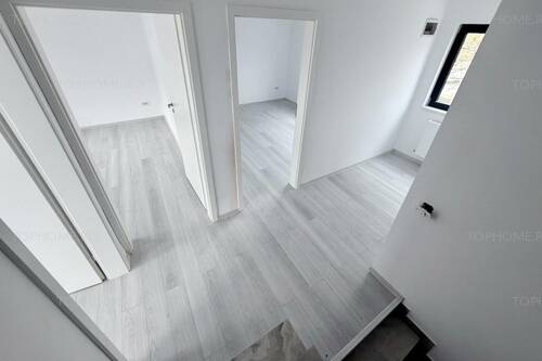 Casa La Cheie P+1+M. 7 Camere. Pozitie Stradala