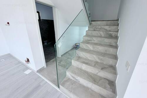 Casa La Cheie P+1+M. 7 Camere. Pozitie Stradala