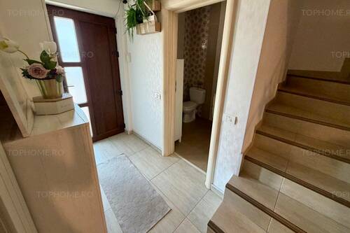 Casa Langa Primarie P+1+Pod Locuibil. Mobilata – Utilata Com