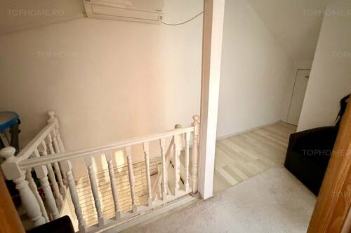 Casa Mobilata-utilata La 12-15 Min De Mers Pe Jos Fata De Me