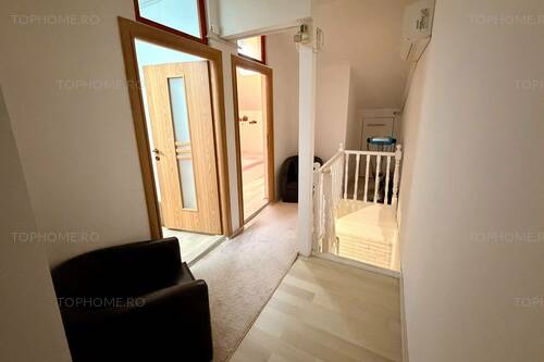 Casa Mobilata-utilata La 12-15 Min De Mers Pe Jos Fata De Me