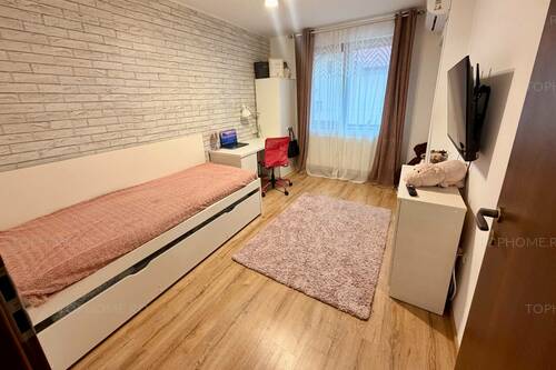 Casa Mobilata-utilata La 12-15 Min De Mers Pe Jos Fata De Me