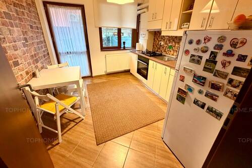 Casa Mobilata-utilata La 12-15 Min De Mers Pe Jos Fata De Me