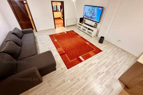 Casa Mobilata-utilata La 12-15 Min De Mers Pe Jos Fata De Me