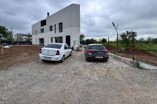 Casa Moderna P+1+M. 320mp Teren. 145mp Util