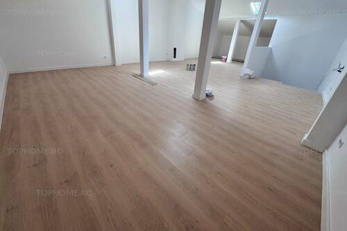 CASA MODERNA P+1+M. 5 CAM.UTIL 171 MP.TEREN 242 MP