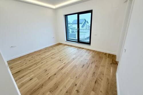 Casa Moderna P+1+Mansarda. In Apropiere De Autostrada A0.