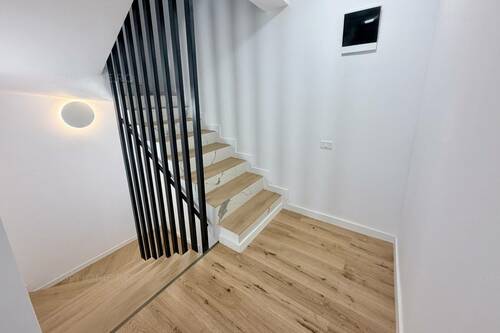 Casa Moderna P+1+Mansarda. In Apropiere De Autostrada A0.