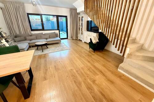 Casa Moderna Sector 4. Mobilata-Utilata Complet. 4 Camere