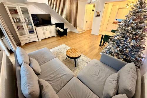 Casa Moderna Sector 4. Mobilata-Utilata Complet. 4 Camere