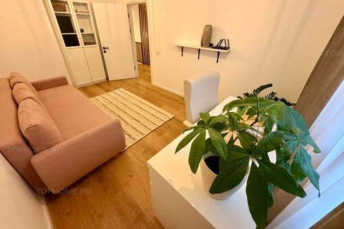 Casa Moderna Sector 4. Mobilata-Utilata Complet. 4 Camere