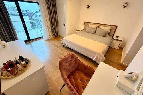 Casa Moderna Sector 4. Mobilata-Utilata Complet. 4 Camere