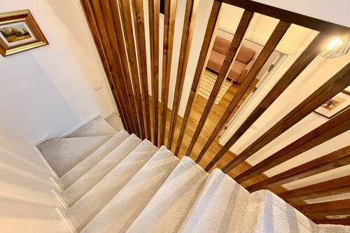 Casa Moderna Sector 4. Mobilata-Utilata Complet. 4 Camere