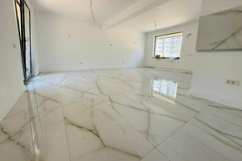 Casa Moderna Sector 4 P+1+M. 4 Cam.Util 133mp. Terem 180mp