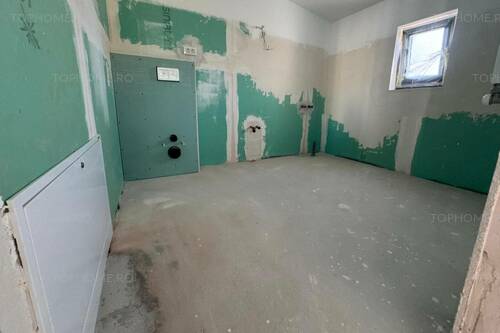 Casa Moderna Sector 4 P+1+M. 4 Cam.Util 133mp. Terem 180mp