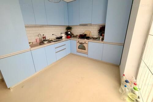 Casa Moderna Sector 4 P+1+Pod. 5 Cam.Util 125mp. Terem 296mp