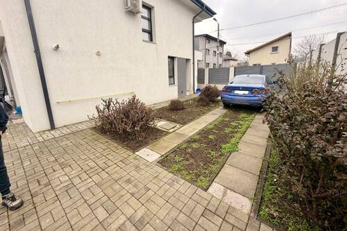 Casa Moderna Sector 4 P+1+Pod. 5 Cam.Util 125mp. Terem 296mp