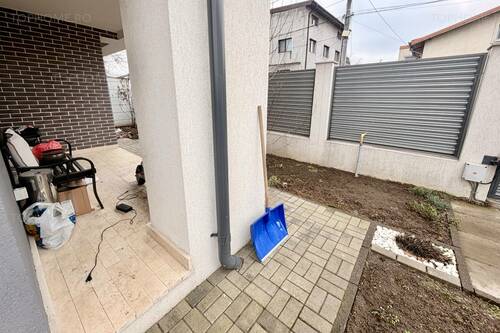 Casa Moderna Sector 4 P+1+Pod. 5 Cam.Util 125mp. Terem 296mp